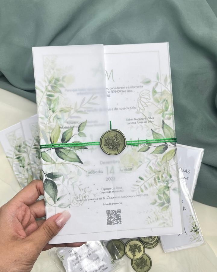 Convite envelope vegetal com fio e lacre